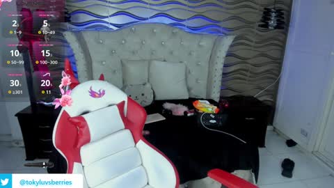 toky         online show from 01-09-25, 12:57