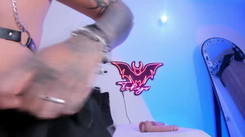 Snapshot of tokyo_444 chatting on 01-21-25, 03:26 Independent model online show from 01-21-25, 03:26