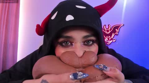 Snapshot of tokyo_444 chatting on 09-11-25, 06:08 Independent model online show from 09-11-25, 06:08