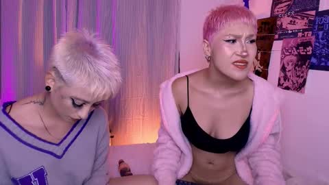 Snapshot of tokyo_blues chatting on 11-25-25, 04:34 Halsey Sofii online show from 11-25-25, 04:34