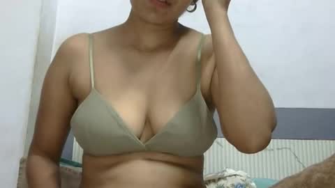 Snapshot of tokyo_indian chatting on 10-08-25, 04:54 Tokyo online show from 10-08-25, 04:54