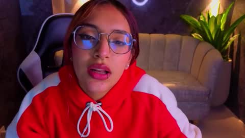 Online 2200 to 600 online show from 01-15-26, 03:00