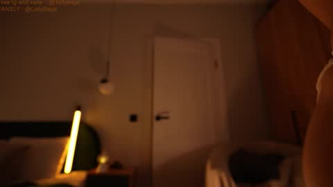 Snapshot of tollysage chatting on 11-27-25, 07:05 Sage. TG channel online show from 11-27-25, 07:05