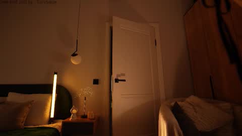 Snapshot of tollysage chatting on 11-30-25, 09:52 Sage. TG channel online show from 11-30-25, 09:52