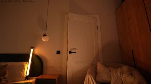 Snapshot of tollysage chatting on 12-04-25, 08:39 Sage. TG channel online show from 12-04-25, 08:39