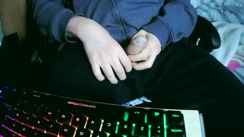 tolon408472 online show from 03-08-25, 12:20