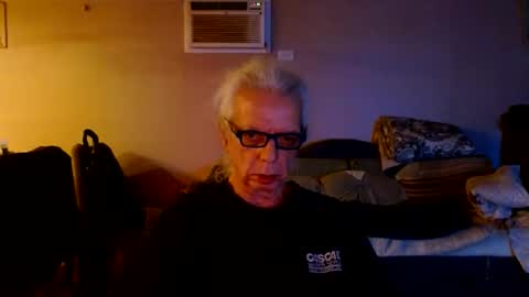 Snapshot of tom112292014 chatting on 01-06-25, 09:22 tom112292014 online show from 01-06-25, 09:22