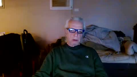 Snapshot of tom112292014 chatting on 01-13-25, 03:15 tom112292014 online show from 01-13-25, 03:15