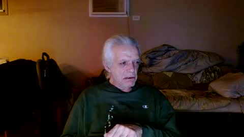 Snapshot of tom112292014 chatting on 01-14-25, 01:36 tom112292014 online show from 01-14-25, 01:36