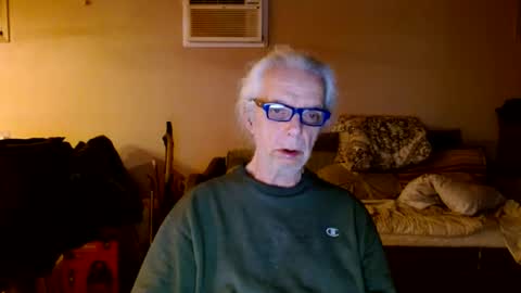 Snapshot of tom112292014 chatting on 01-22-25, 02:26 tom112292014 online show from 01-22-25, 02:26