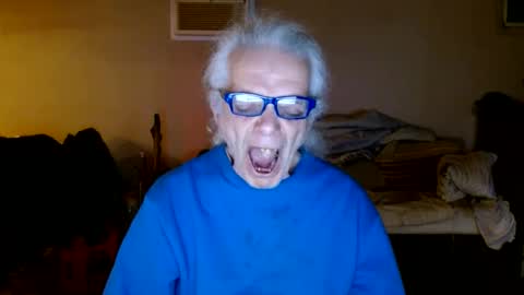 Snapshot of tom112292014 chatting on 01-29-25, 04:15 tom112292014 online show from 01-29-25, 04:15