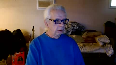 Snapshot of tom112292014 chatting on 02-03-25, 05:03 tom112292014 online show from 02-03-25, 05:03