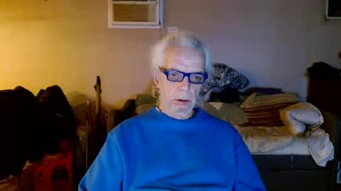 Snapshot of tom112292014 chatting on 02-04-25, 03:22 tom112292014 online show from 02-04-25, 03:22