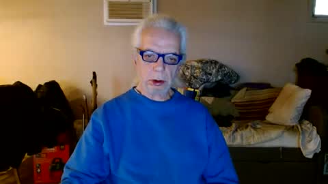 Snapshot of tom112292014 chatting on 02-04-25, 02:21 tom112292014 online show from 02-04-25, 02:21