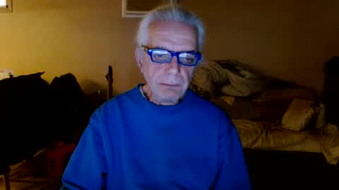 Snapshot of tom112292014 chatting on 02-15-25, 06:44 tom112292014 online show from 02-15-25, 06:44