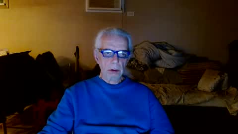 Snapshot of tom112292014 chatting on 02-16-25, 02:09 tom112292014 online show from 02-16-25, 02:09