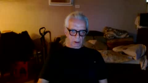 Snapshot of tom112292014 chatting on 09-13-25, 11:32 tom112292014 online show from 09-13-25, 11:32