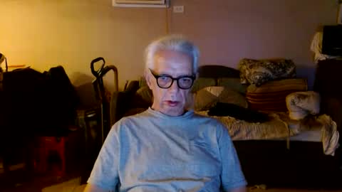 Snapshot of tom112292014 chatting on 09-16-25, 11:33 tom112292014 online show from 09-16-25, 11:33