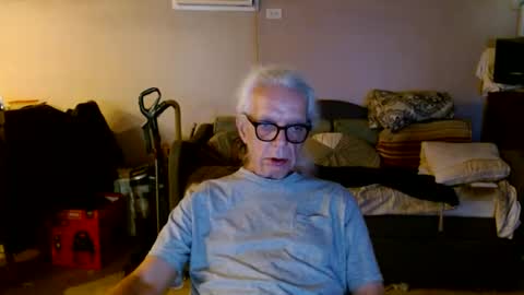 Snapshot of tom112292014 chatting on 09-17-25, 01:13 tom112292014 online show from 09-17-25, 01:13