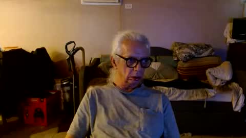 Snapshot of tom112292014 chatting on 09-18-25, 01:24 tom112292014 online show from 09-18-25, 01:24