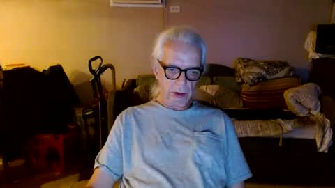 Snapshot of tom112292014 chatting on 09-20-25, 11:22 tom112292014 online show from 09-20-25, 11:22