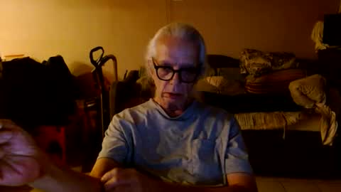 Snapshot of tom112292014 chatting on 09-21-25, 01:07 tom112292014 online show from 09-21-25, 01:07