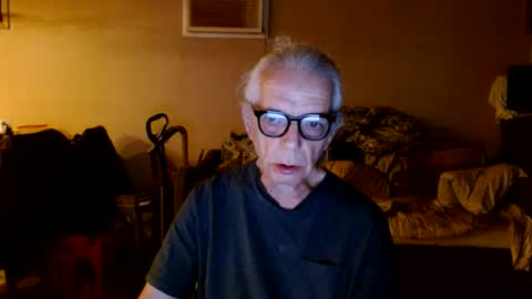 Snapshot of tom112292014 chatting on 10-08-25, 02:09 tom112292014 online show from 10-08-25, 02:09
