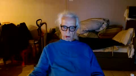 Snapshot of tom112292014 chatting on 10-16-25, 03:07 tom112292014 online show from 10-16-25, 03:07