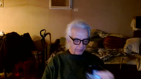 Snapshot of tom112292014 chatting on 11-08-25, 09:46 tom112292014 online show from 11-08-25, 09:46