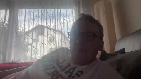 Tom online show from 06-06-26, 06:29