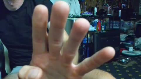Snapshot of tom6801 chatting on 07-17-26, 10:44 Tom online show from 07-17-26, 10:44
