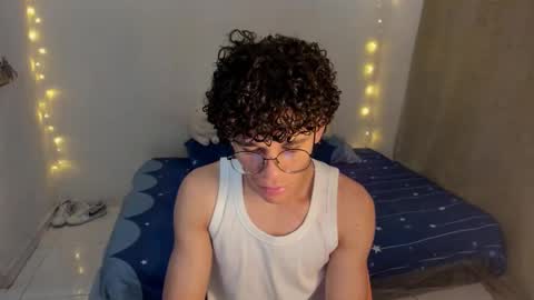 Tom Blue online show from 01-14-26, 12:33