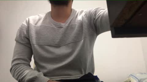 Snapshot of tom_coll chatting on 03-01-26, 12:01 tom_coll online show from 03-01-26, 12:01