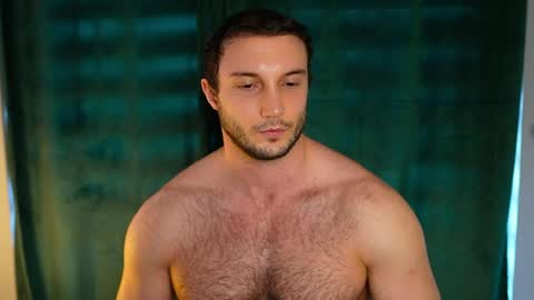 Tom online show from 04-12-26, 02:22