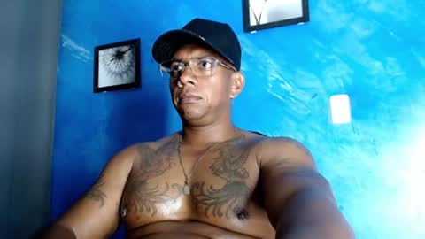 Snapshot of tom_miller chatting on 10-24-25, 02:19 Tom Miller online show from 10-24-25, 02:19