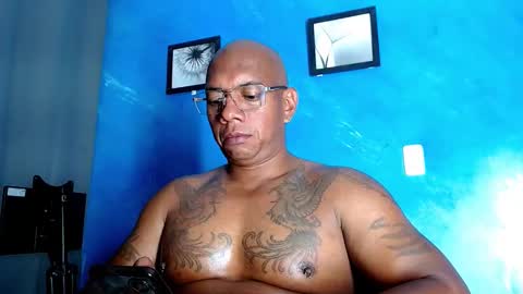 Snapshot of tom_miller chatting on 10-30-25, 02:57 Tom Miller online show from 10-30-25, 02:57