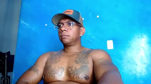 Snapshot of tom_miller chatting on 11-06-25, 02:34 Tom Miller online show from 11-06-25, 02:34