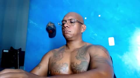 Snapshot of tom_miller chatting on 11-07-25, 03:39 Tom Miller online show from 11-07-25, 03:39