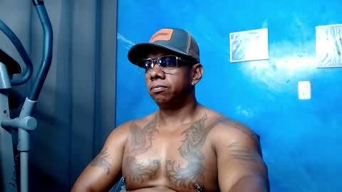 Snapshot of tom_miller chatting on 12-15-25, 11:31 Tom Miller online show from 12-15-25, 11:31