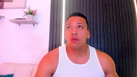 Tom muscle1 online show from 11-30-25, 12:42