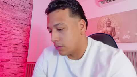 Tom muscle1 online show from 02-18-26, 12:01