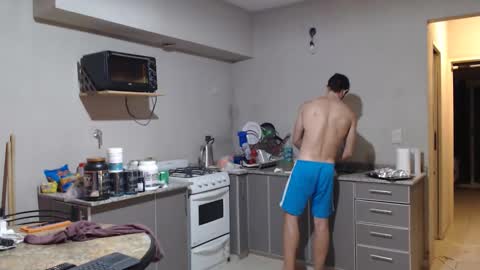 tom_show online show from 03-11-26, 11:44