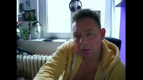 tomame_ online show from 12-20-24, 01:22