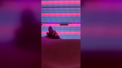 tomandnika online show from 04-18-26, 09:02