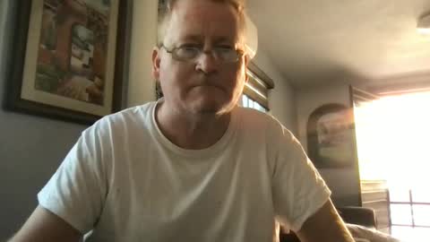 Snapshot of tomascausa chatting on 01-03-25, 04:59 Hola online show from 01-03-25, 04:59