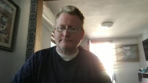 Snapshot of tomascausa chatting on 01-15-25, 05:37 Hola online show from 01-15-25, 05:37