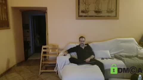 Tomas Milian online show from 11-16-25, 12:49