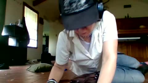 Snapshot of tomboy_titties chatting on 06-15-26, 08:22 tomboy_titties online show from 06-15-26, 08:22