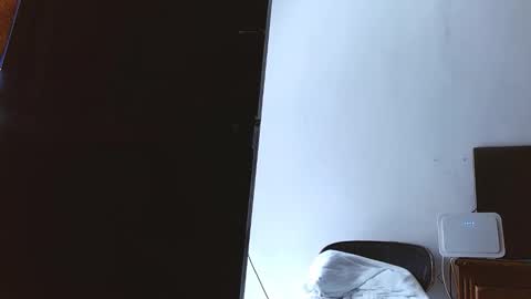 Snapshot of tomboyblue chatting on 05-05-26, 04:15 Blue online show from 05-05-26, 04:15