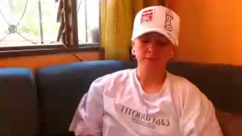 Snapshot of tomboyblue chatting on 06-21-26, 08:11 Blue online show from 06-21-26, 08:11